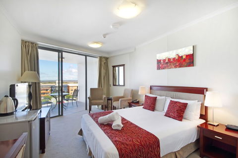 Ocean Views Resort - Accommodation Bookings 3