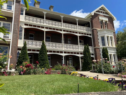 Auldington Hotel - Accommodation Bookings 0