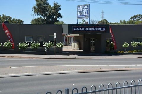 Augusta Courtyard Motel - Accommodation Bookings 1