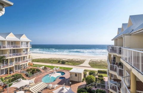 Crystal Beach Holiday Apartments - Accommodation Bookings 1
