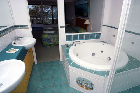Coral Cove Resort - Accommodation Bookings 4