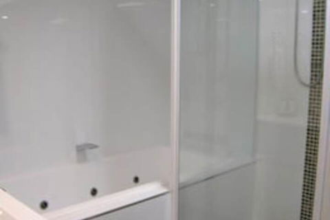 Albacore Apartments - Accommodation Bookings 7