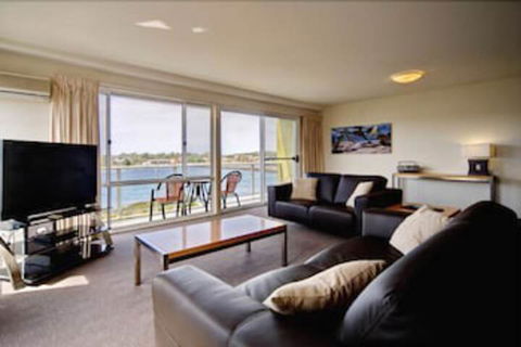 Albacore Apartments - Accommodation Bookings 5