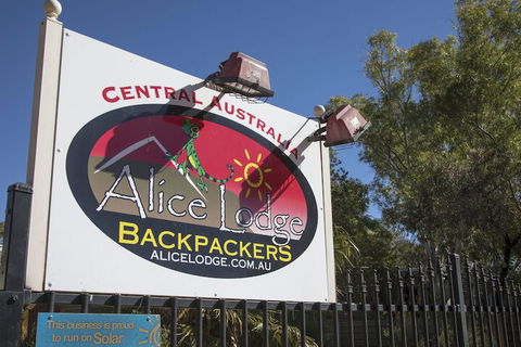 Alice Lodge Backpackers - Accommodation Bookings 2
