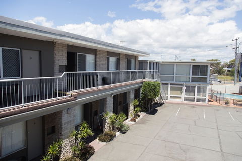 Tropicana Motel - Accommodation Bookings 0