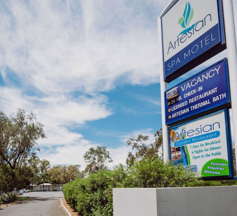 Artesian Spa Motel - Accommodation Bookings 1