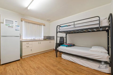 Mandurah Caravan & Tourist Park - Accommodation Bookings 6