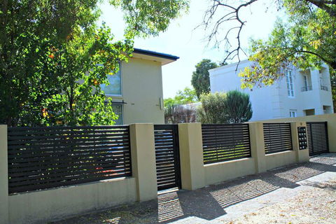 Adelaide DressCircle Apartments Childers Street - Accommodation Bookings 5