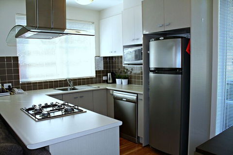Adelaide DressCircle Apartments Childers Street - Accommodation Bookings 3