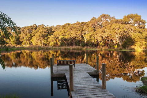 Acacia Chalets - Accommodation Bookings 7