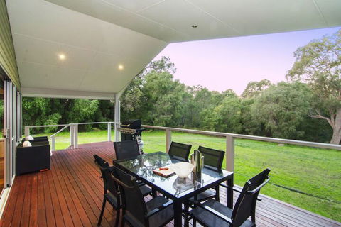 Acacia Chalets - Accommodation Bookings 5