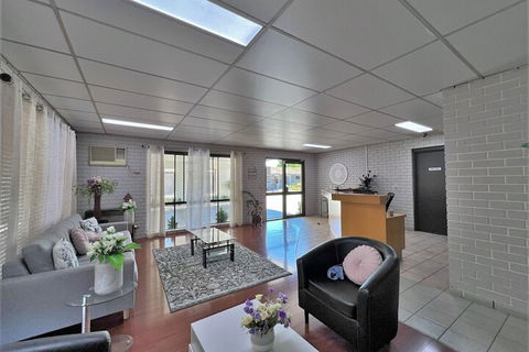 Albury Garden Court Motel - Accommodation Bookings 2