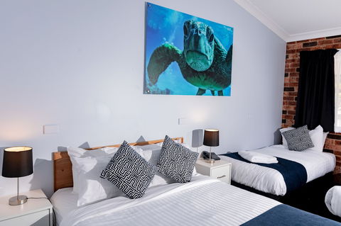 Bay Hotel Motel - Accommodation Bookings 4