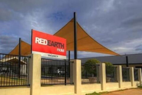 Red Earth Motel - Accommodation Bookings 3