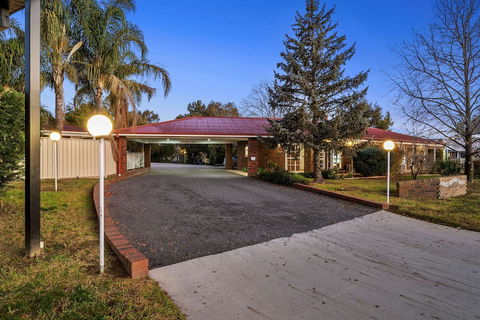 Econo Lodge Border Gateway Wodonga - Accommodation Bookings 1