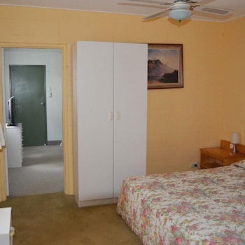 Beerwah Glasshouse Mountains Motel - Accommodation Bookings 6