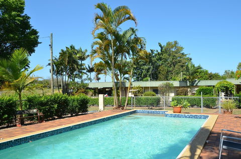 Beerwah Glasshouse Mountains Motel - Accommodation Bookings 1