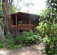 Samurai Beach Bungalows Port Stephens YHA - Accommodation Bookings