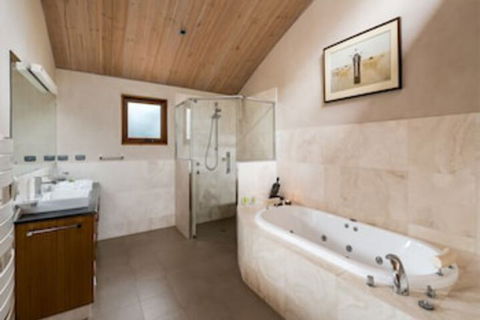 Aiyana Retreat - Accommodation Bookings 0