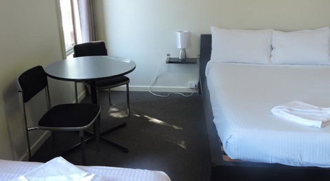 Town & Country Motel - Accommodation Bookings 4