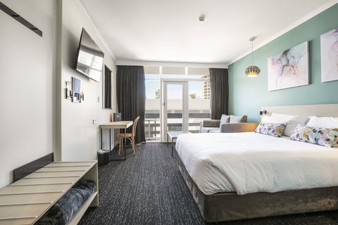 Nightcap At Watermark Glenelg - Accommodation Bookings 5