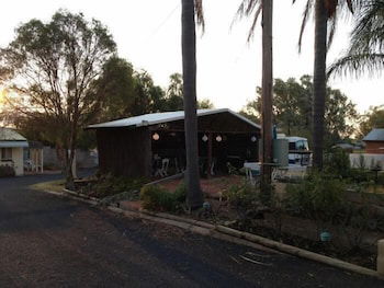 Oasis Motel Peak Hill - Accommodation Bookings 3