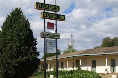 Golden Chain Garden Motor Inn - Accommodation Bookings 0