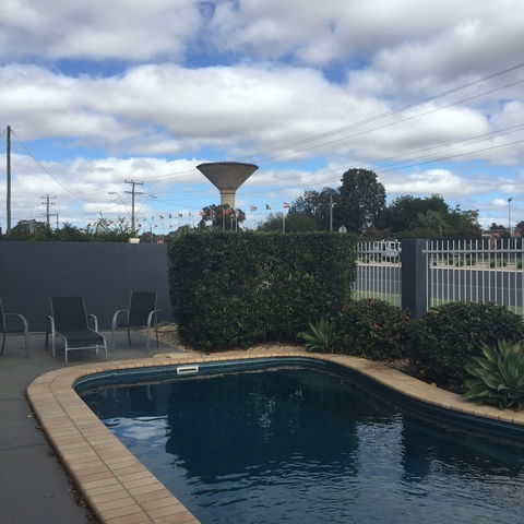 Blackwater Motor Inn - Accommodation Bookings 5