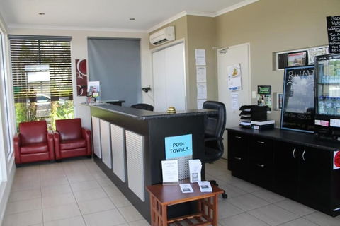 Blackwater Motor Inn - Accommodation Bookings 6