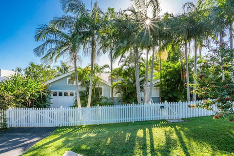 A PERFECT STAY - Kia Ora Byron - Accommodation Bookings 2