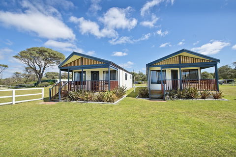 Acclaim Rose Gardens Beachside Holiday Park - Accommodation Bookings 6