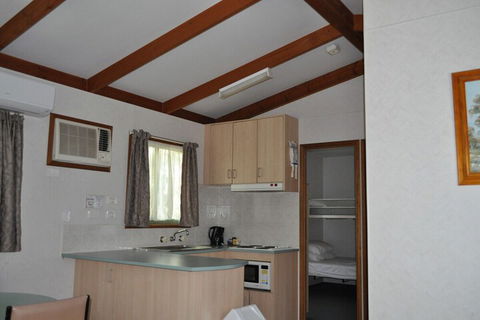 Amaze N Things Holiday Park & Motel - Accommodation Bookings 6