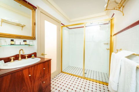 Cobb & Co Court Boutique Hotel - Accommodation Bookings 6