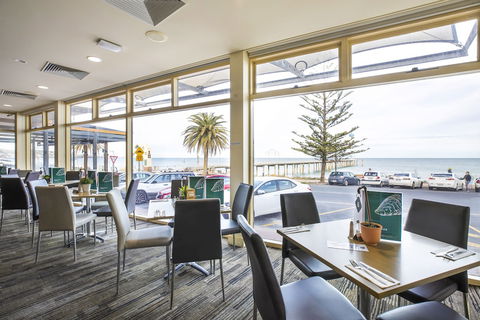Esplanade Hotel - Accommodation Bookings 6