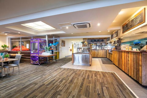 Esplanade Hotel - Accommodation Bookings 5