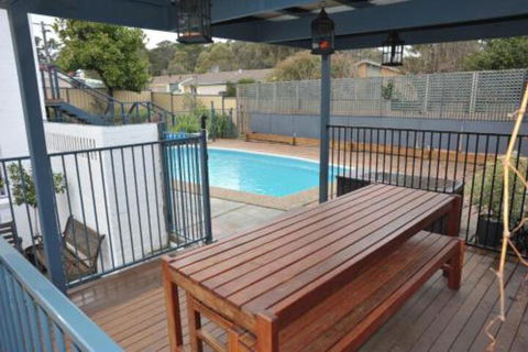 The Pommy Tree - Accommodation Bookings 5