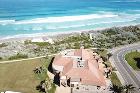 The African Reef - Accommodation Bookings 0