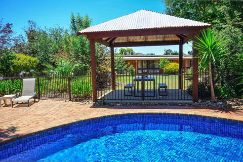 River Country Inn - Accommodation Bookings 3