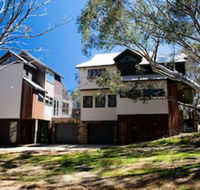 Blue Ice - Accommodation Bookings