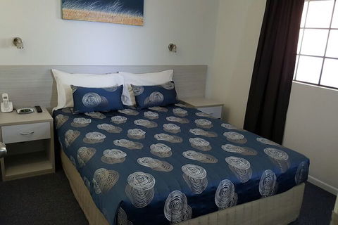 Shakespeare Motel - Accommodation Bookings 7
