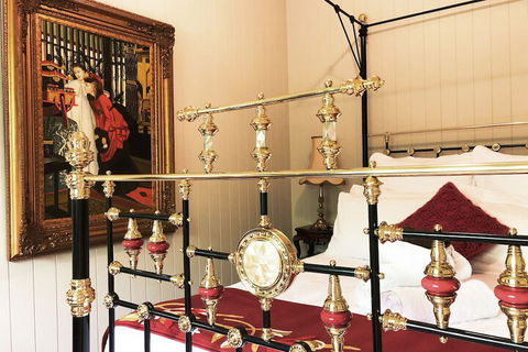 Number 12 Bed & Breakfast - Accommodation Bookings 5