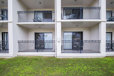 Dalby Fairway Motor Inn - Accommodation Bookings 1