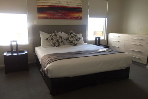 One30 Esplanade Serviced Apartments - Accommodation Bookings 1