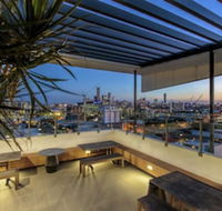 Code Apartments - Accommodation Bookings
