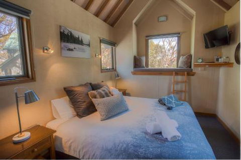 Sharpys Chalet - Accommodation Bookings 7