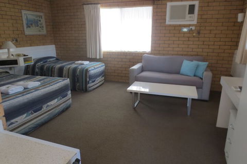 Aspley Pioneer Motel - Accommodation Bookings 3