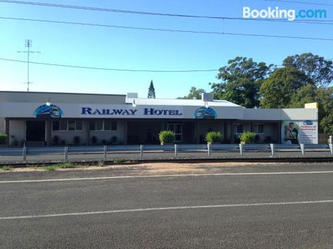 Railway Hotel Bundaberg - Accommodation Bookings 5