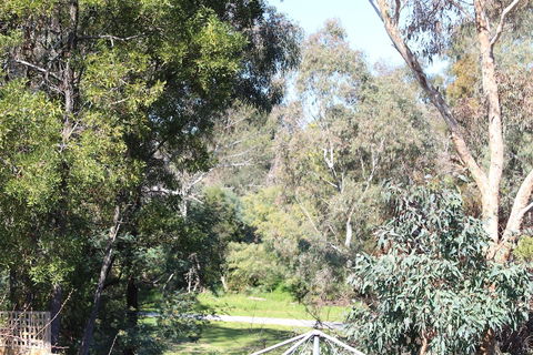 Australian Home Away At Doncaster Grange Park - Accommodation Bookings 5