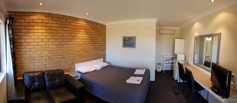 Blayney Goldfields Motor Inn - Accommodation Bookings 3