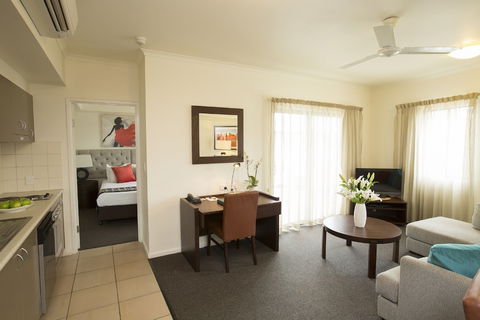 Metro Advance Apartments & Hotel, Darwin - Accommodation Bookings 4